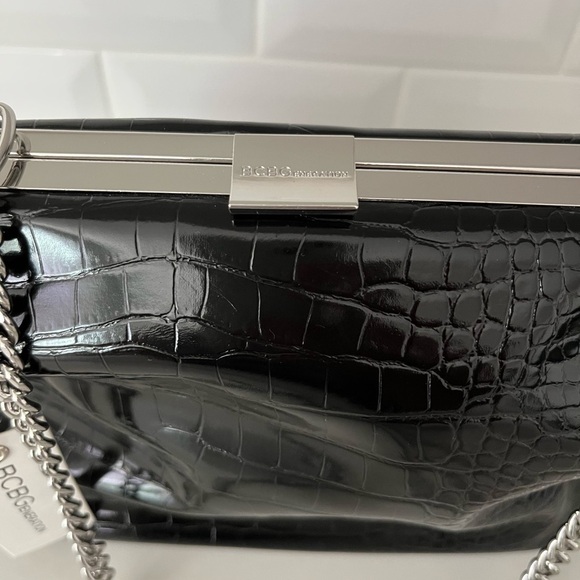 BCBGENERATION Vienna Black Shoulder Bag Metal Silver Strap Faux Crocodile - Picture 3 of 7